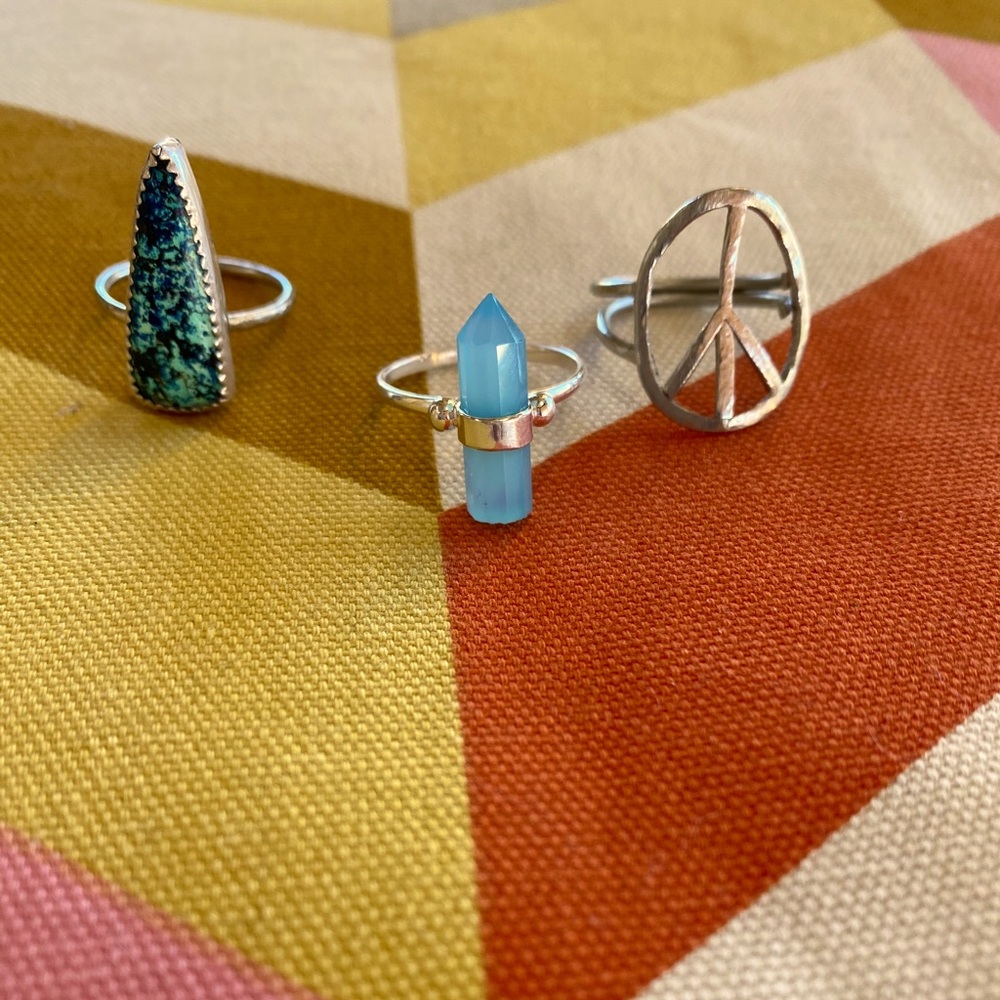 Super cute 🌺🌞Aqua chalcedony silver ring